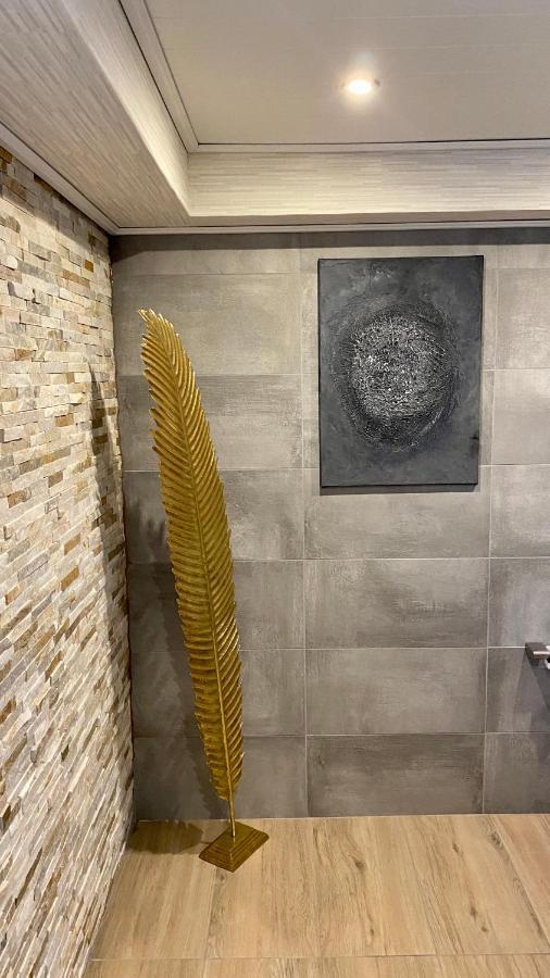 Apartment 70 M2 Souterrain In Stadtnähe Mit 2 Bädern Und Ev Lademöglichkeit *